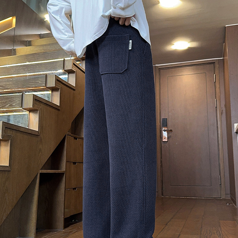 👖 מכנסי רחבה סרוגים בתבנית וופל – השילוב האולטימטיבי של "נוחות-שיק